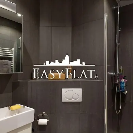 3- Bedroom Near Seine River, 16, By Easyflat París